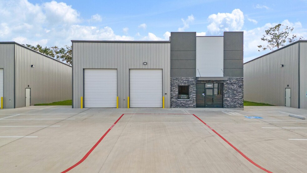 More Photos Of 12822 Cypress Valley Rd, Cypress Warehouse For Sale
