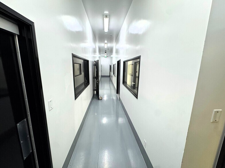 More Photos Of 3585 N Del Sol, Palm Springs Unknown For Lease