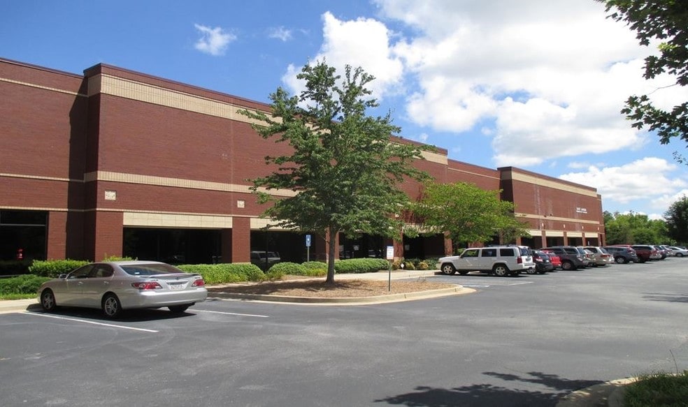 More Photos Of 4907 Golden Pky, Buford Warehouse For Lease