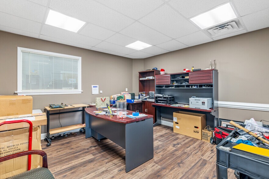 More Photos Of 8205 B and G Ct, Stokesdale Manufacturing For Sale