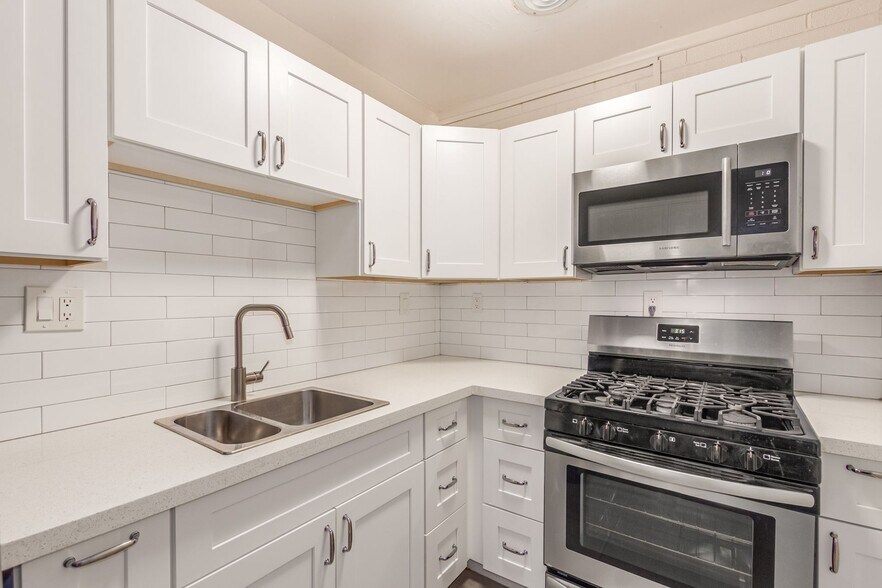 More Photos Of 626 S Wilson St, Tempe Apartments For Sale