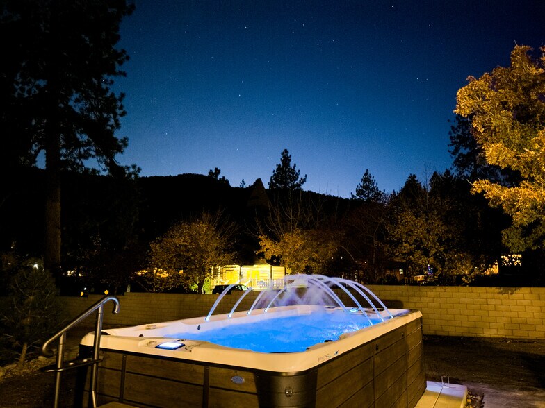 More Photos Of 790 California 2, Wrightwood Specialty For Sale