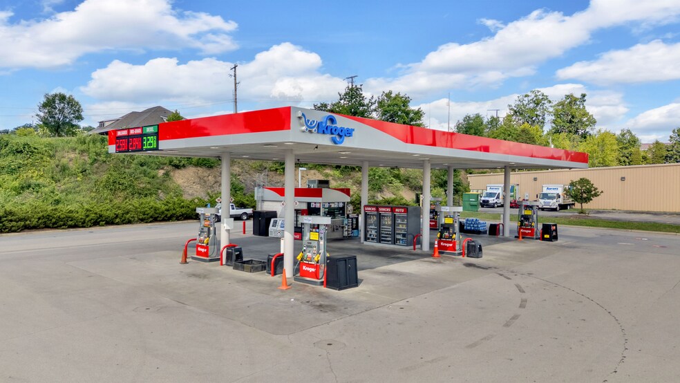 More Photos Of 1800 E Stone Dr, Kingsport Land For Sale