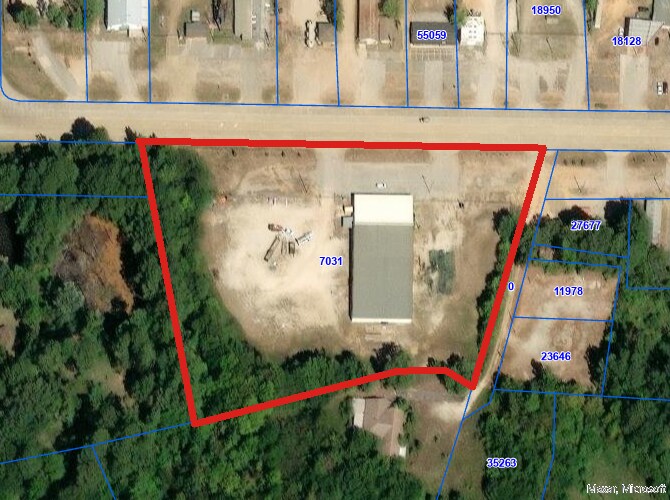 More Photos Of 801 SH 64 W, Henderson Warehouse For Sale