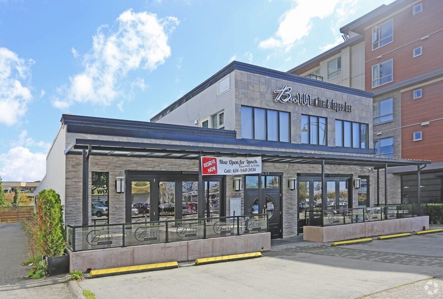 More Photos Of 1434 Johnston Rd, White Rock Storefront Retail Office For Lease
