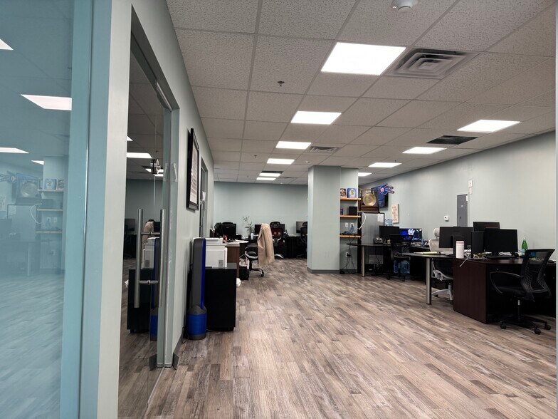 More Photos Of 300 Perrine Rd, Old Bridge Medical For Sale
