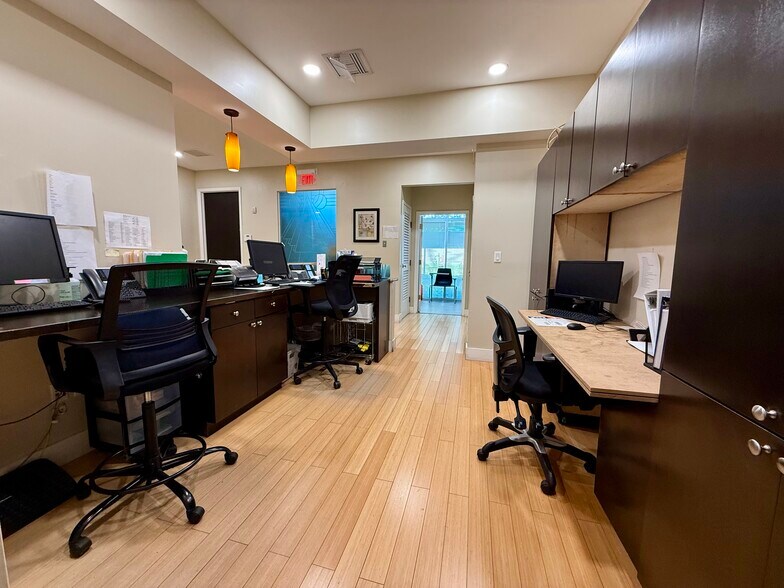 More Photos Of 8501 SW 124th Ave, Miami Medical For Sale