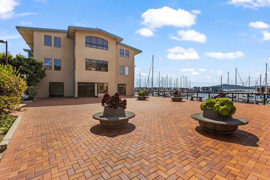 More Photos Of 1160 Brickyard Cove Rd, Richmond Unknown For Lease