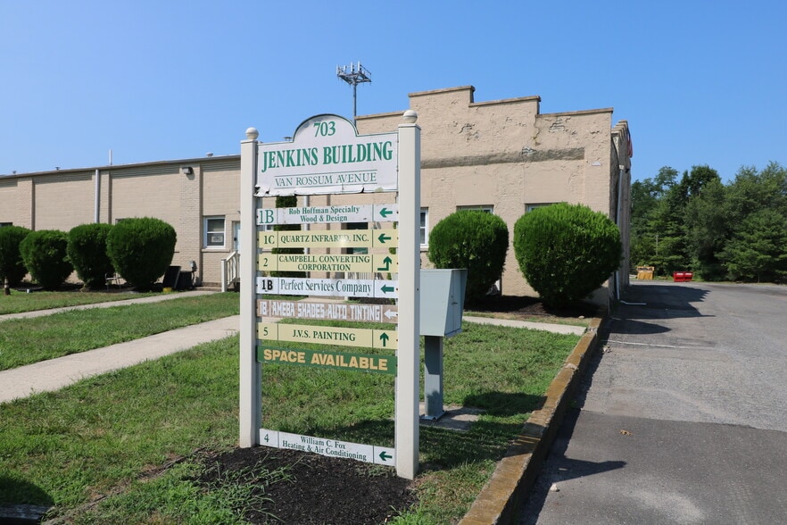 More Photos Of 703 Van Rossum Ave, Beverly Industrial For Sale