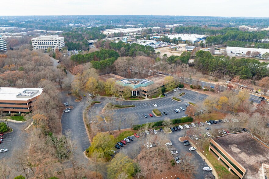 More Photos Of 3128 Highwoods Blvd, Raleigh Office For Lease