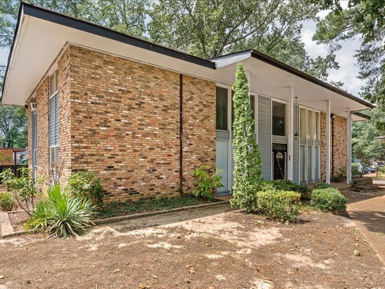 More Photos Of , Memphis Multifamily For Sale
