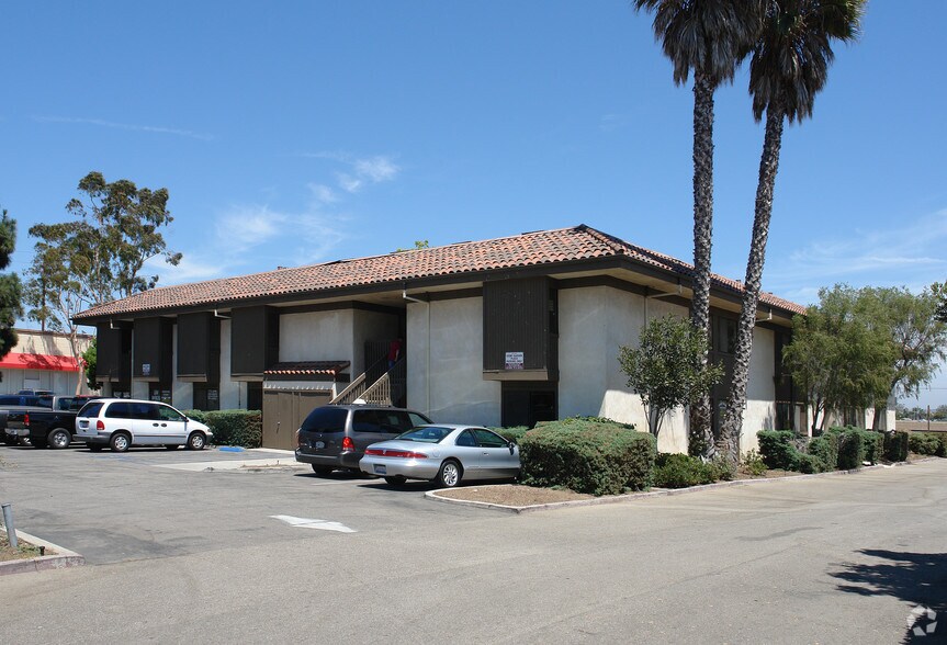 More Photos Of 1825 N Oxnard Blvd, Oxnard Loft Creative Space For Sale