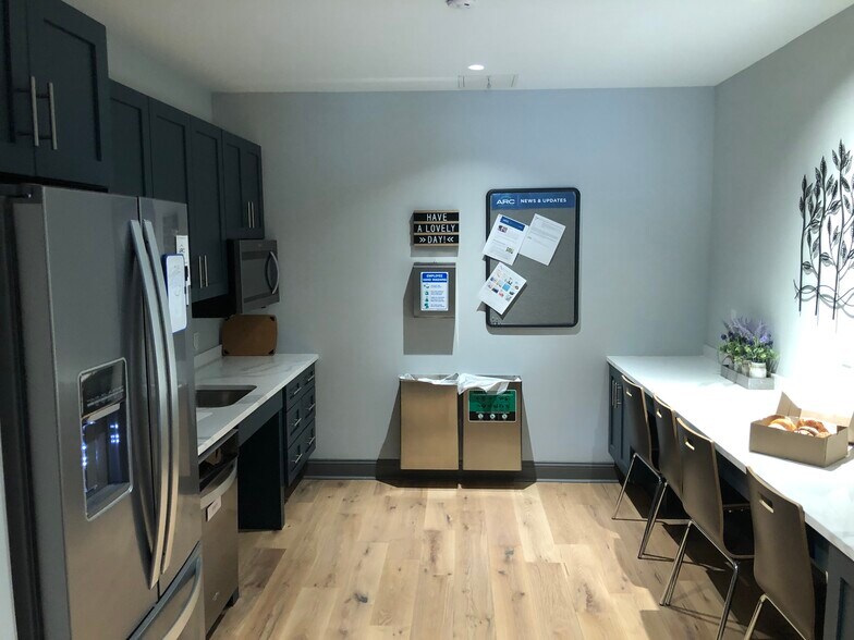 More Photos Of 32 Mount Kemble Ave, Morristown Office Residential For Lease