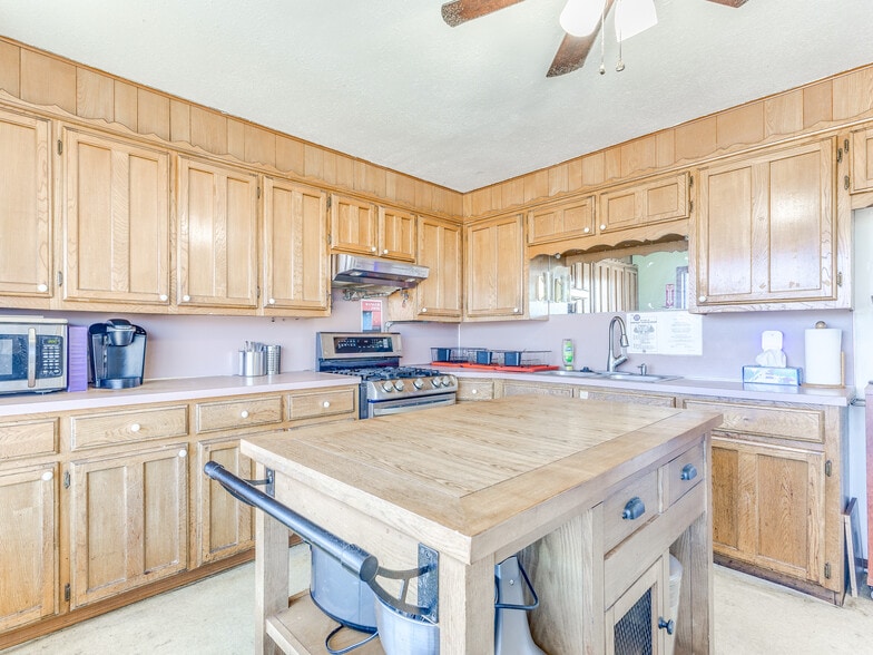 More Photos Of 305 S Chickasaw Ave, Claremore Daycare Center For Sale