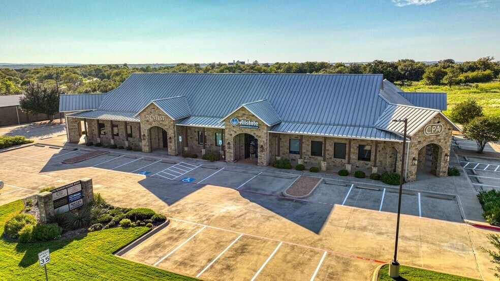 More Photos Of 126 S Ranch House Rd, Willow Park Medical For Sale