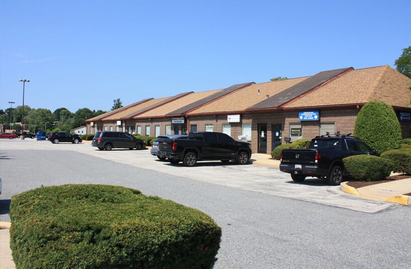 Primary Photo Of 580-590 Reed Rd, Broomall Office For Lease