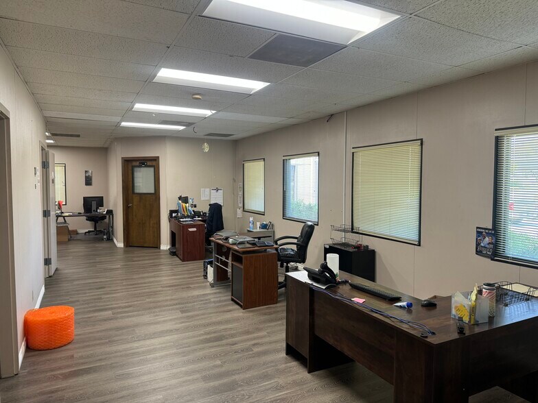 More Photos Of 2201 S Santa Fe Ave, Compton Land For Lease