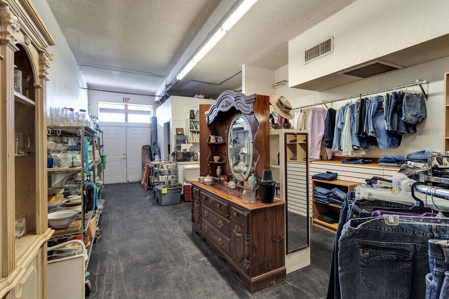 More Photos Of 56300 29 Palms Hwy, Yucca Valley Medical For Sale