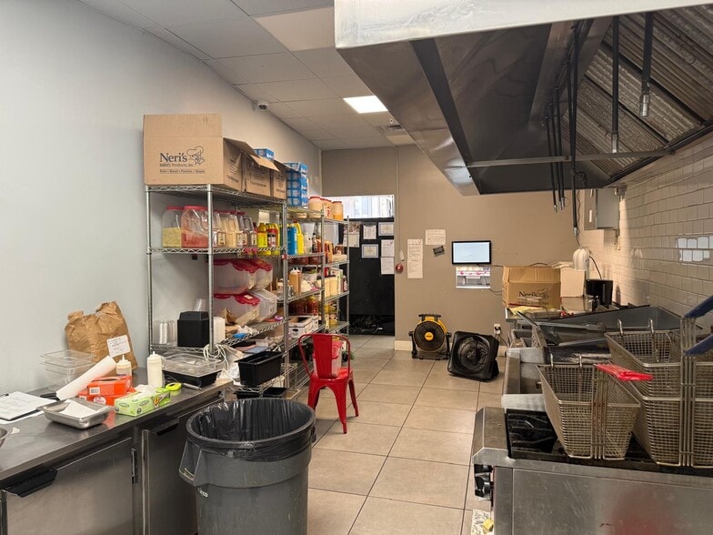 More Photos Of 344-346 Central Ave, Lawrence Restaurant For Lease