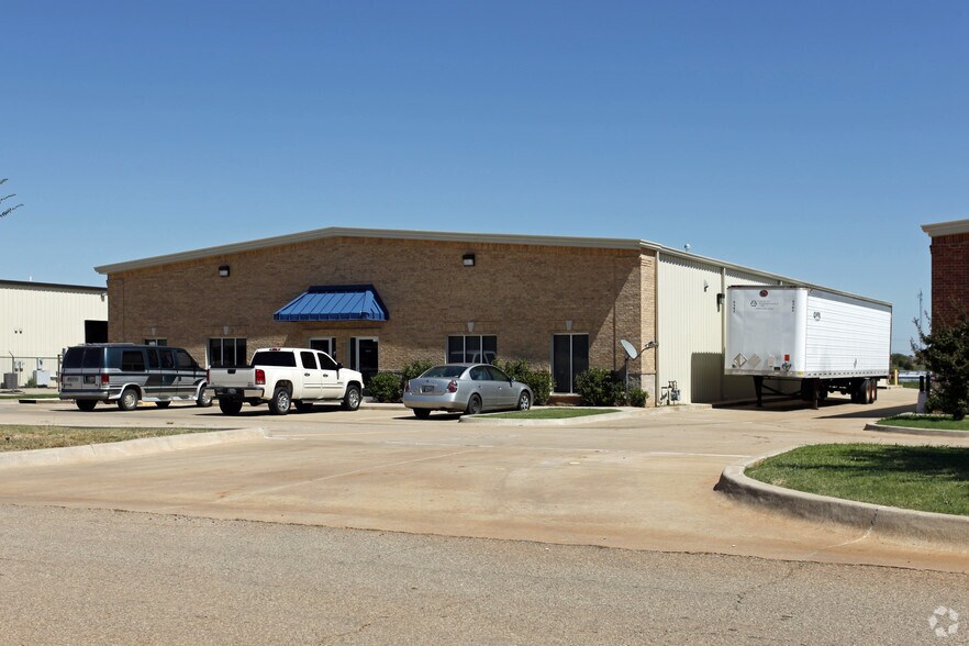Primary Photo Of 9700 Pole Rd, Oklahoma City Warehouse For Lease