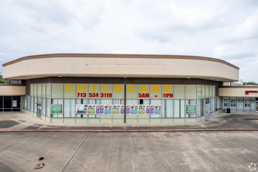 More Photos Of 1250 Texas Pky, Stafford Unknown For Lease