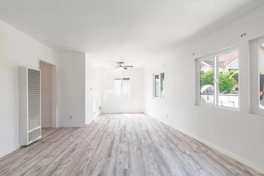 More Photos Of 4203 N Huntington Dr, Los Angeles Storefront Retail Residential For Sale