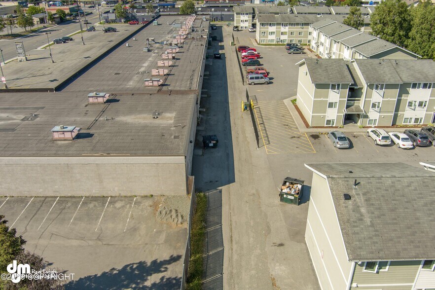 More Photos Of 601 W 36th Ave, Anchorage General Retail For Sale