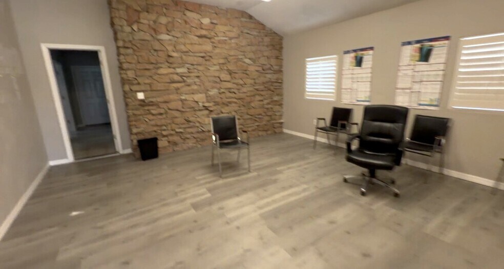 More Photos Of 2362 S Nova Rd, Daytona Beach Medical For Lease