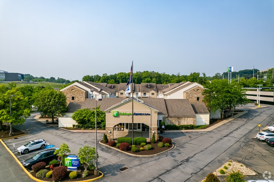Primary Photo Of 5311 Campbells Run Rd, Pittsburgh Hotel For Sale