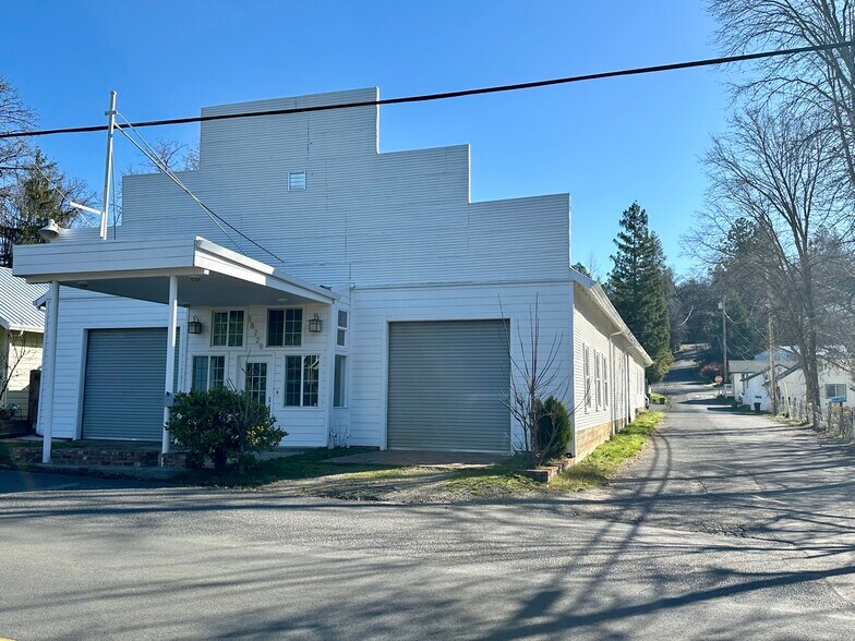More Photos Of 18729 Carter St, Tuolumne Flex For Sale