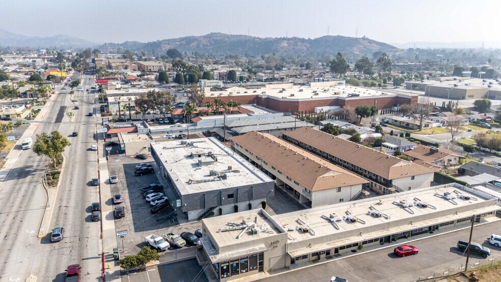 More Photos Of 618-620 W Route 66, Glendora Apartments For Sale