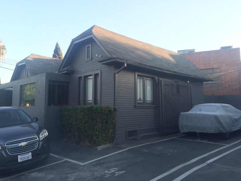 More Photos Of 3377 S Robertson Blvd, Los Angeles Storefront Retail Office For Lease