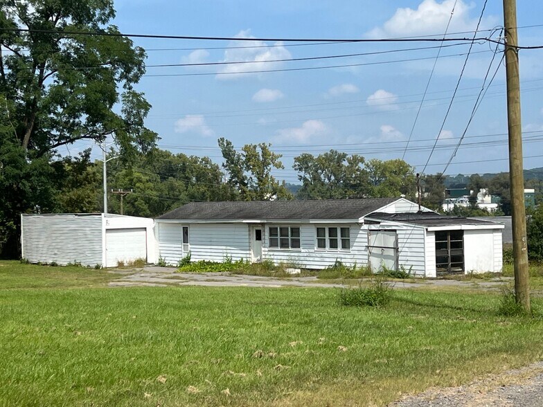 More Photos Of 6 Old River Rd, Glenmont Industrial For Sale