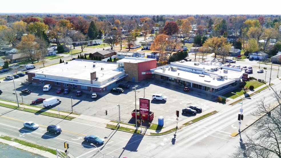 More Photos Of 1260-1266 Milton Ave, Janesville Storefront Retail Office For Lease