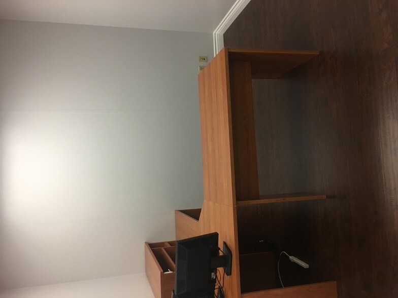 More Photos Of 100 S Citrus Ave, Covina Office For Sale