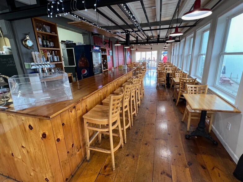 More Photos Of 69 Johnson St, Lubec Hotel For Sale