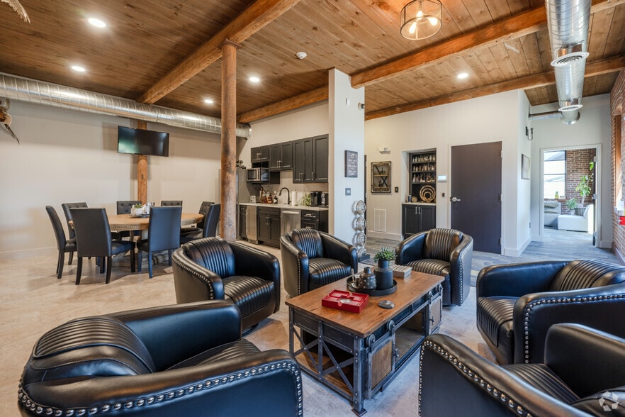 More Photos Of 1 Cedar St, Providence Unknown For Lease