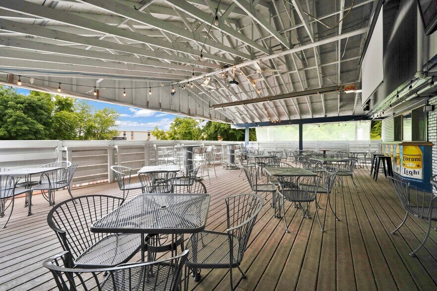 More Photos Of 287 N Elm St, Westfield Restaurant For Sale