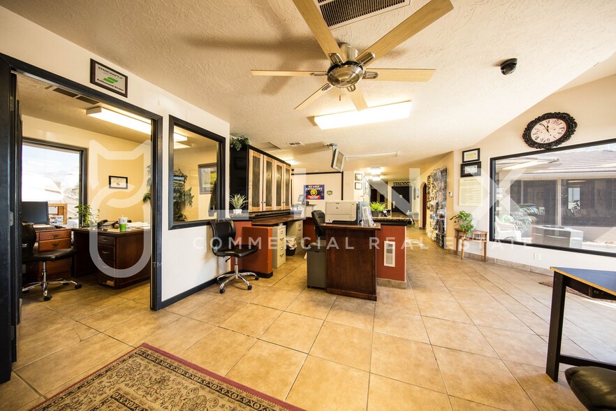 More Photos Of 1210 W State St, Hurricane General Retail For Lease