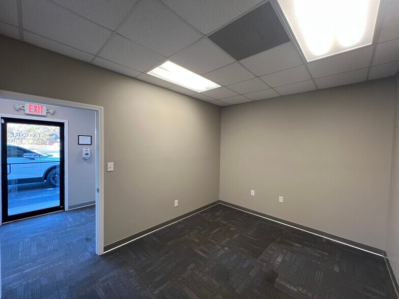 More Photos Of 810 E Craig St, Atmore Medical For Sale