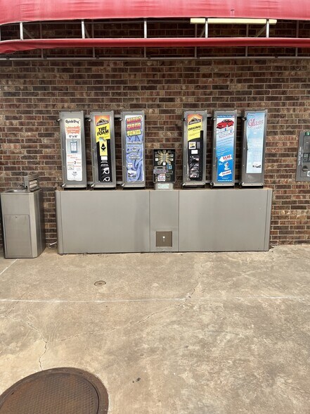 More Photos Of 16400 NE 23rd St, Choctaw Carwash For Sale