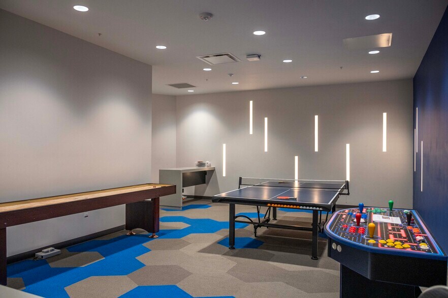 More Photos Of 2970 SW 50th Ter, Gainesville Office For Sale