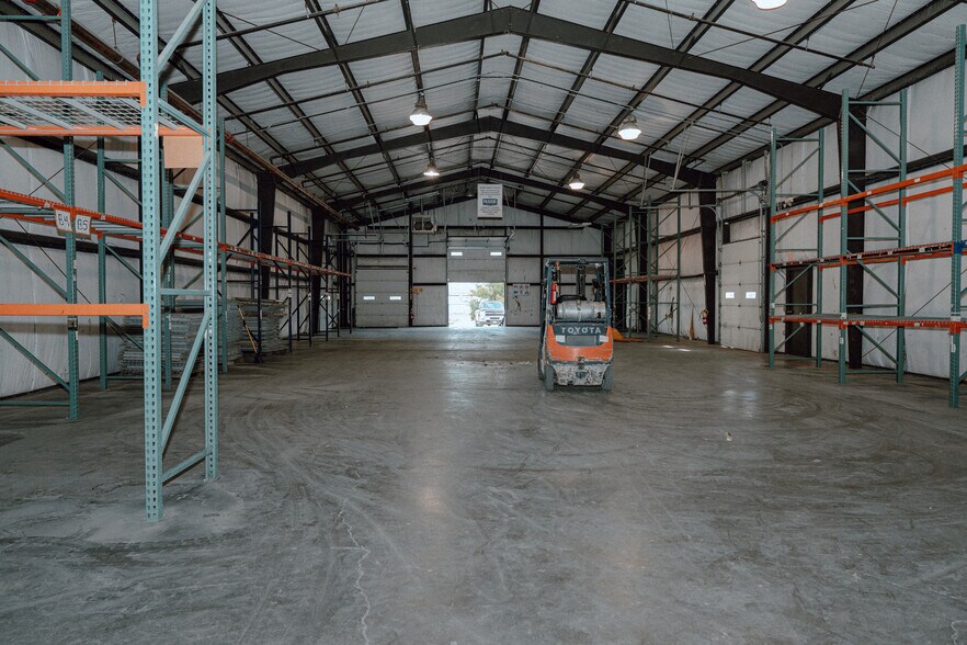 More Photos Of 1156 1st St, Henderson Warehouse For Lease