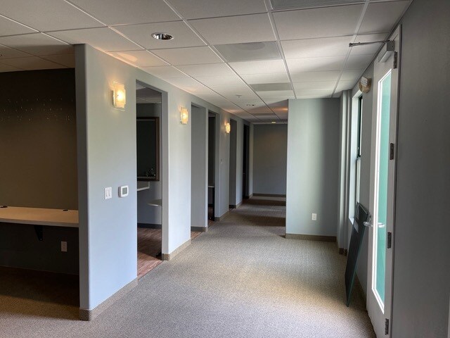 More Photos Of 1026 Oak St, Clayton Storefront Retail Office For Sale