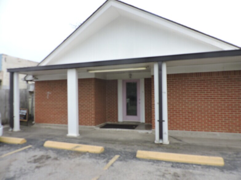 Primary Photo Of 9602 Fulton St, Houston Office For Lease