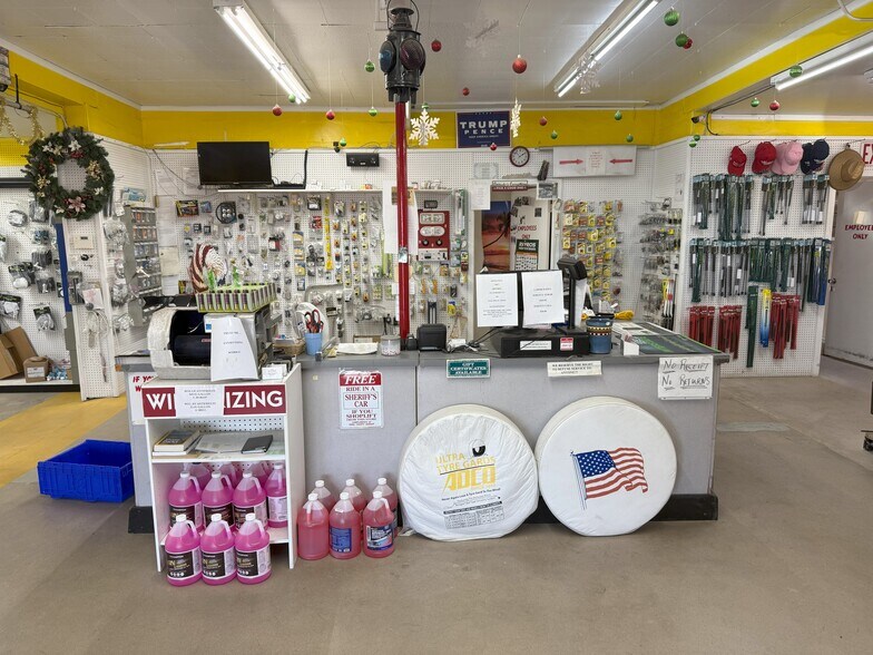 More Photos Of 1880 W Apache Trl, Apache Junction Warehouse For Sale