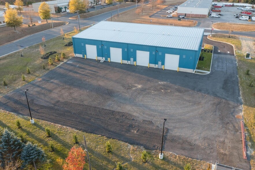 More Photos Of 1 Kerry Ct, Southampton Warehouse For Lease