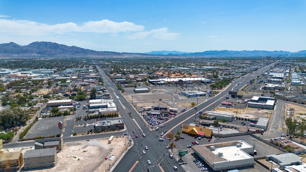 More Photos Of 2877 E Charleston Blvd, Las Vegas Freestanding For Sale