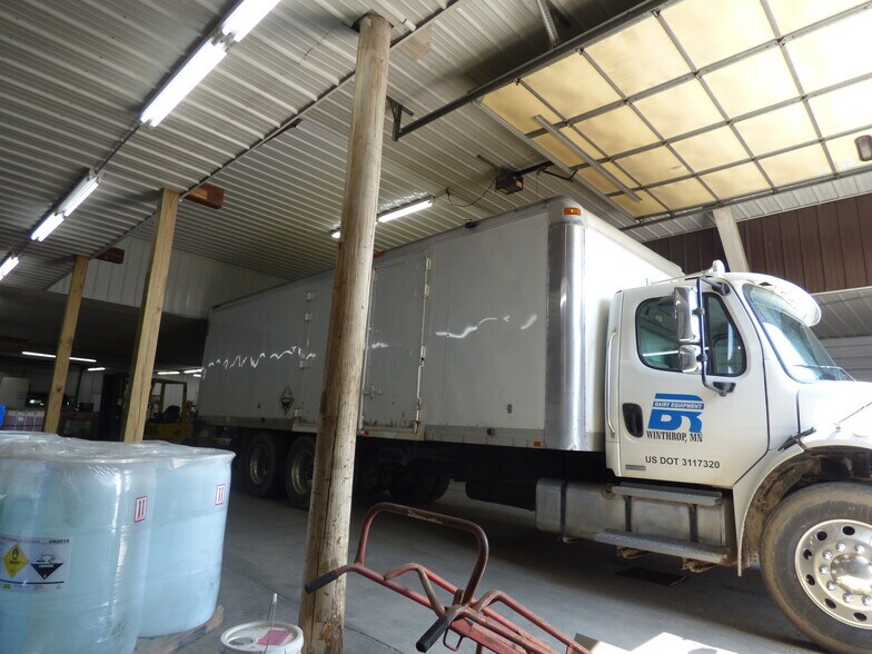 More Photos Of 108 N Renville St, Winthrop Distribution For Sale
