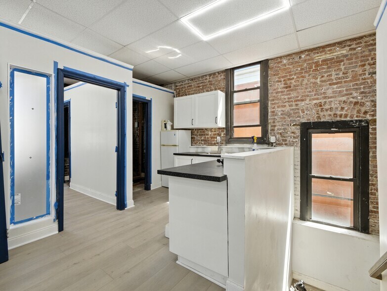 More Photos Of 538-540 62nd St, West New York Loft Creative Space For Lease